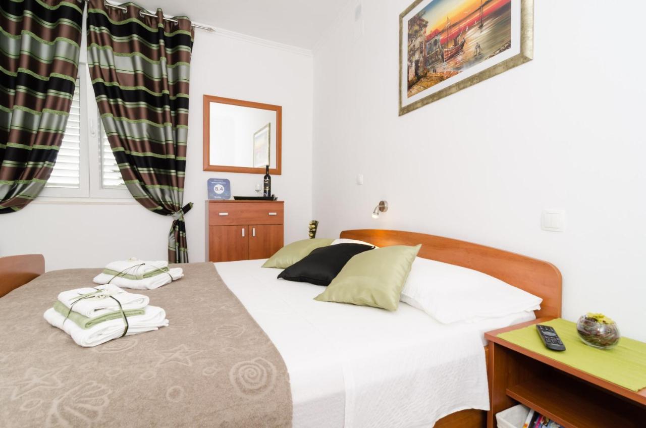 Apartment And Room Kapelica Ντουμπρόβνικ Εξωτερικό φωτογραφία